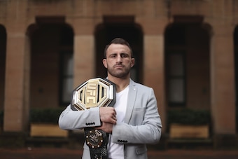 UFC Featherweight Champion Alexander Volkanovski