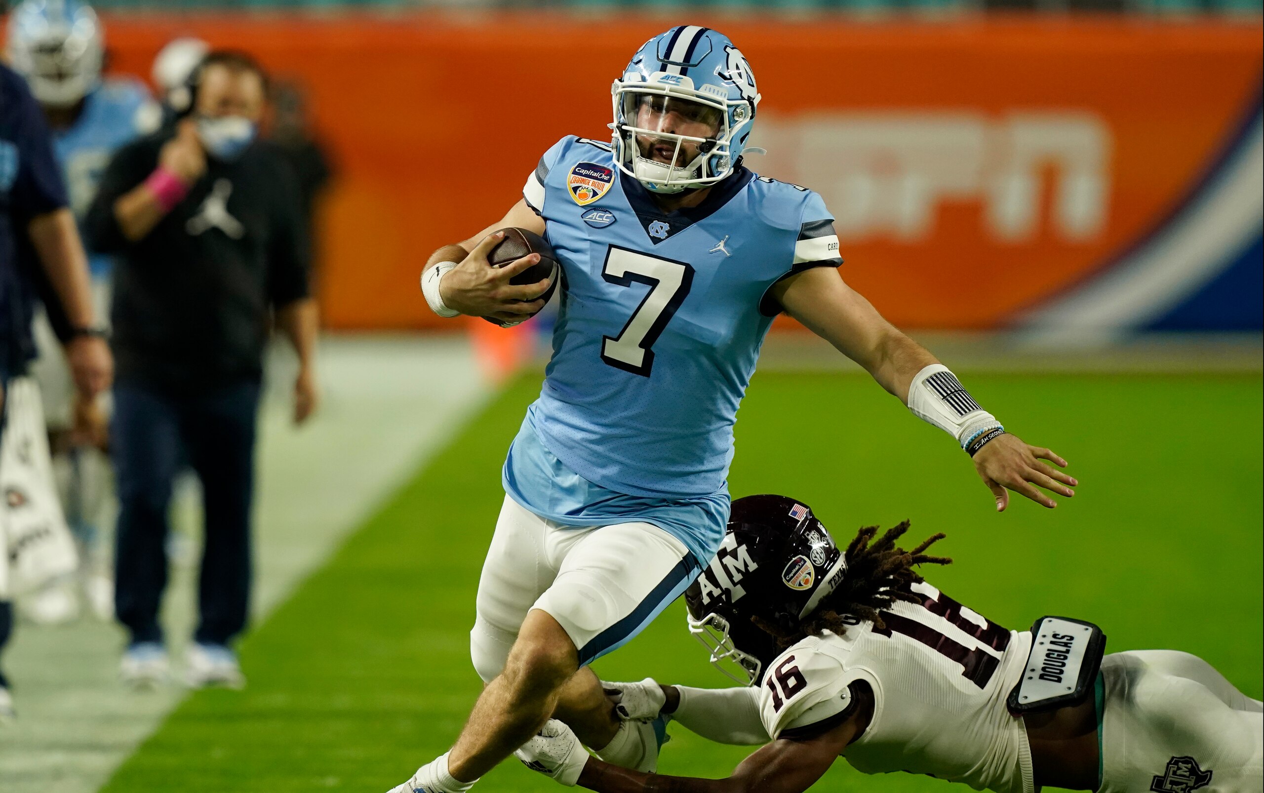 North Carolina QB Sam Howell