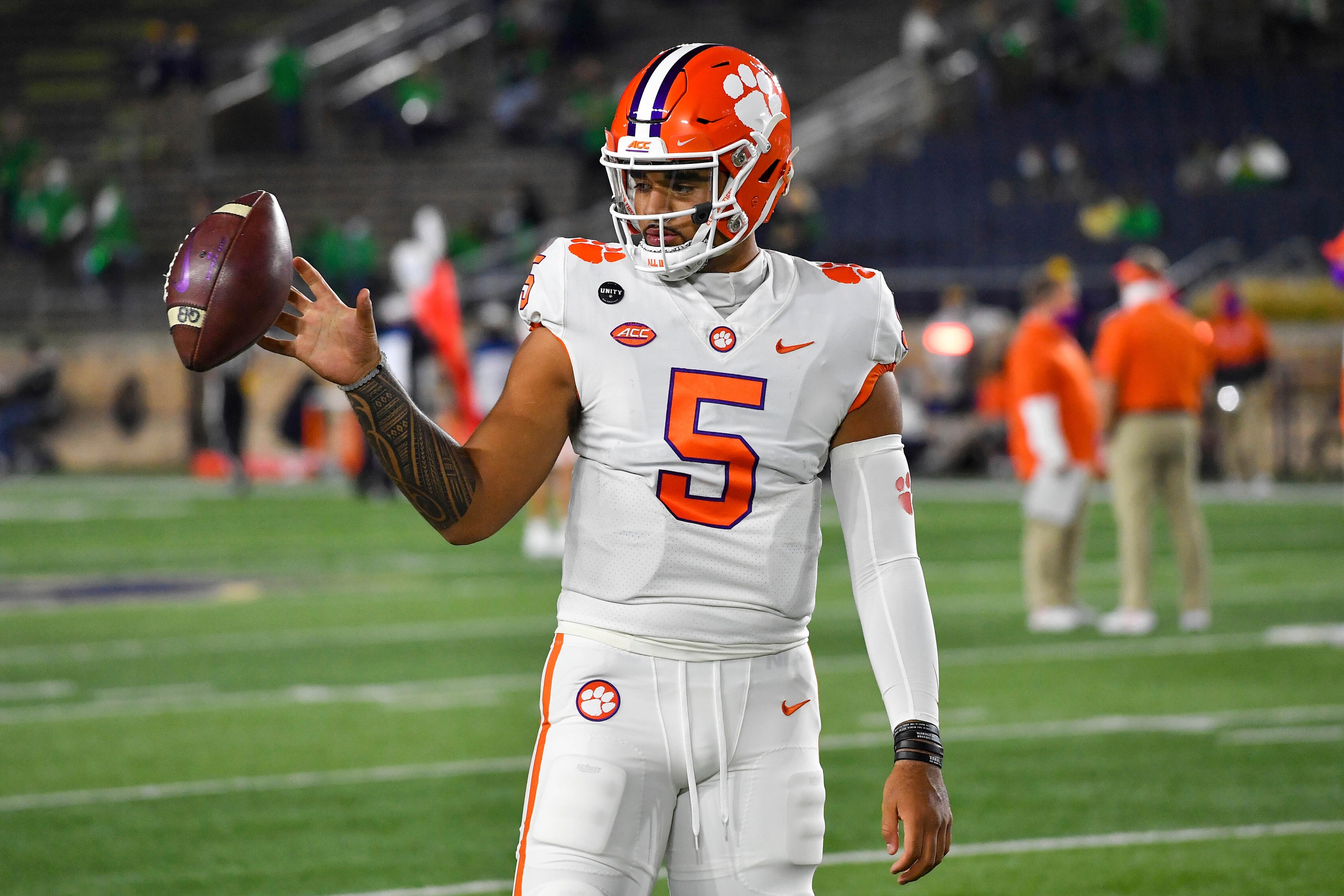 Clemson QB D.J. Uiagalelei