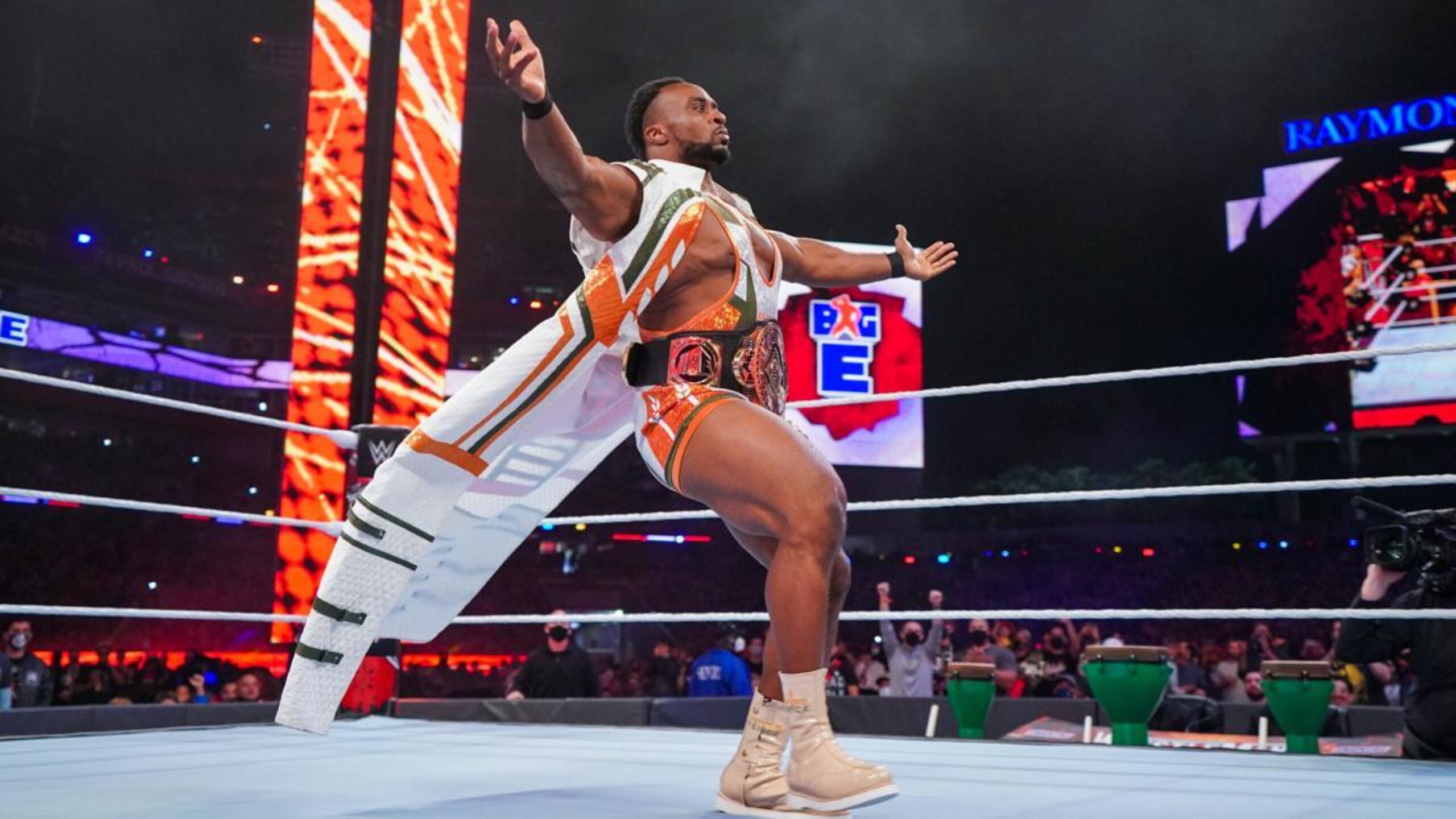Imagine Big E rejoicing with a crowd like this, but with the WWE Championship around his waist instead! Imagine Big E rejoicing with a crowd like this, but with the WWE Championship around his waist instead!