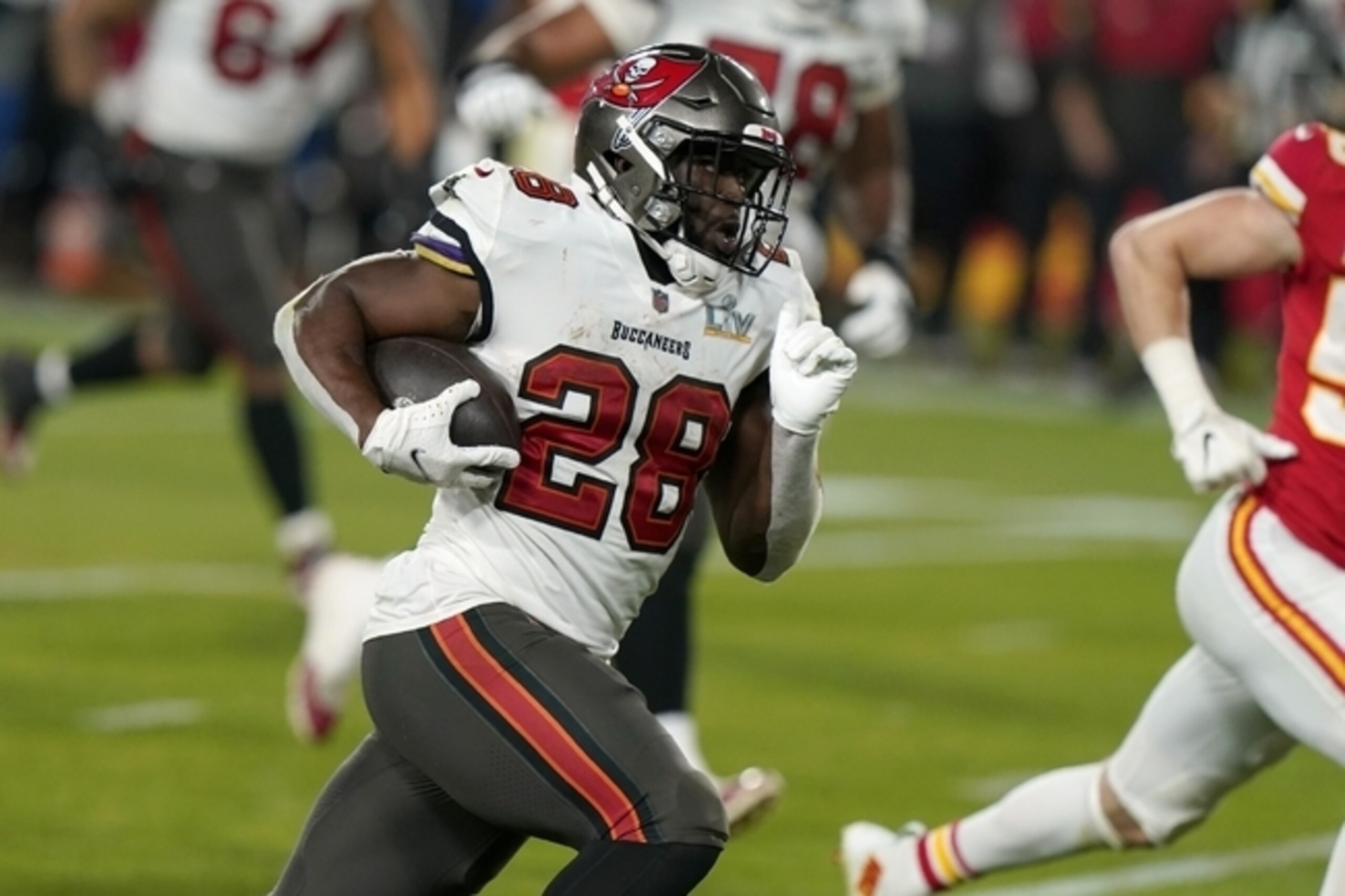 Running back Leonard Fournette