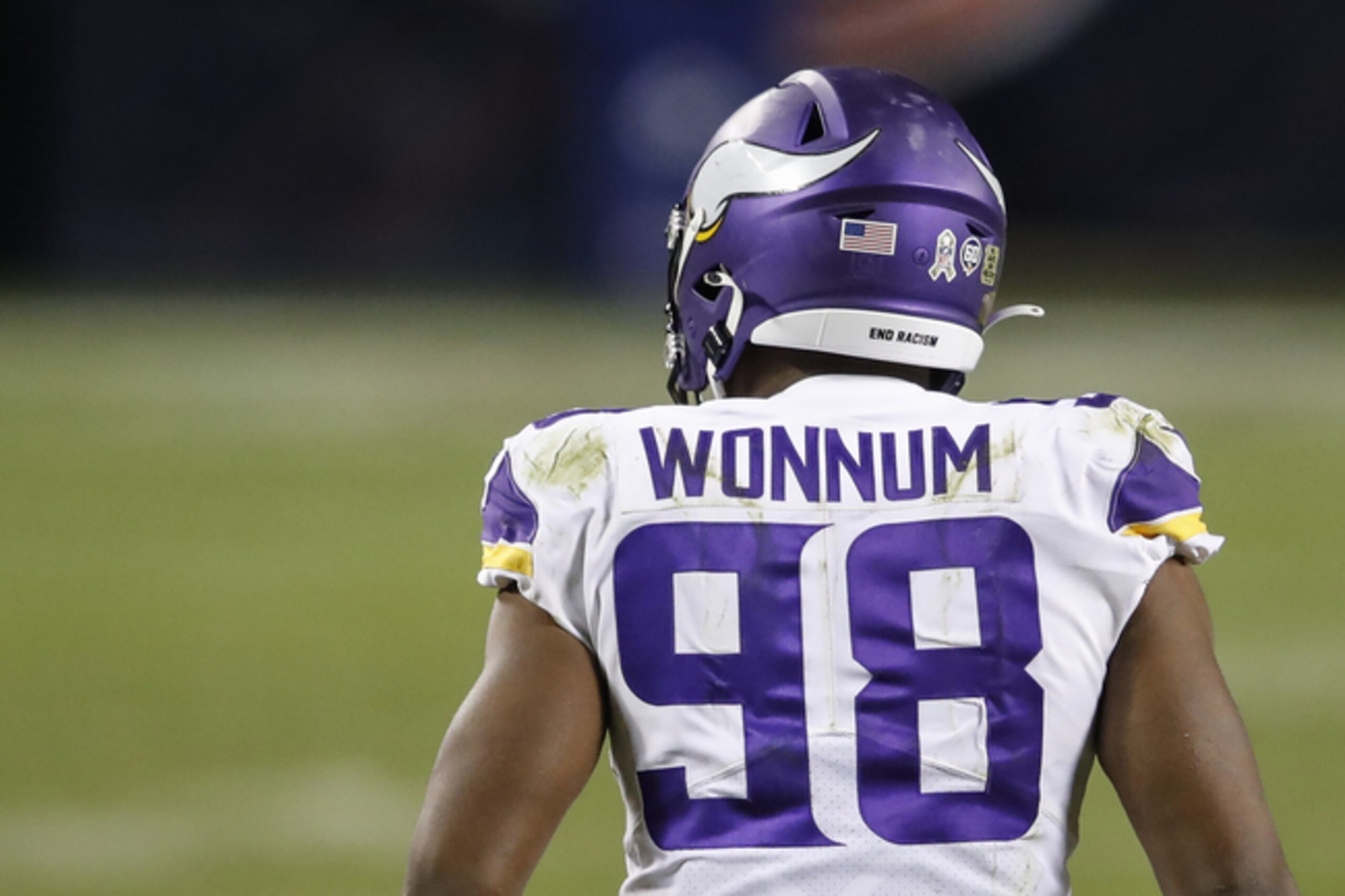 Defensive end D.J. Wonnum