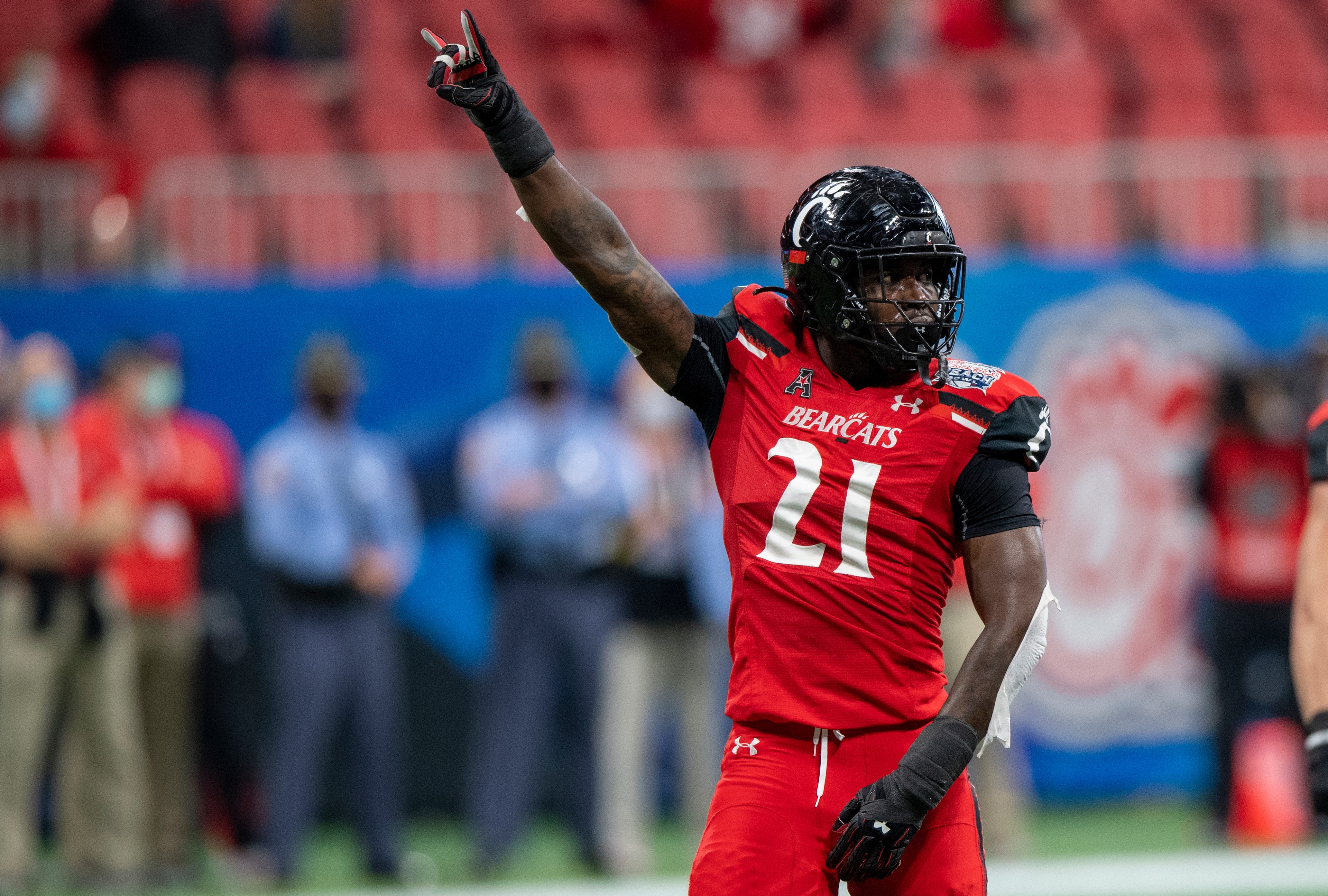 Cincinnat's Myjai Sanders