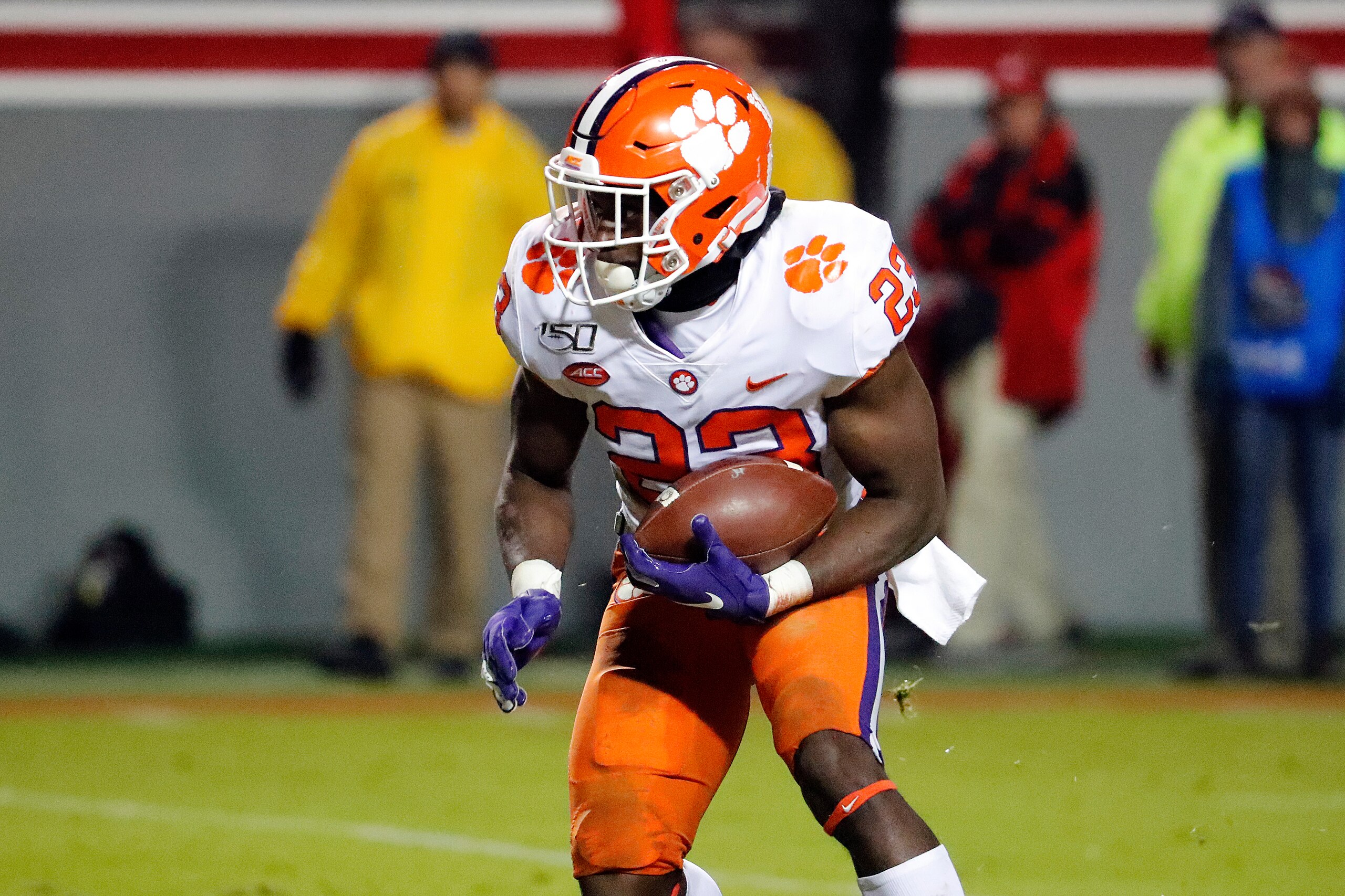 Clemson RB Lyn-J Dixon Clemson RB Lyn-J Dixon