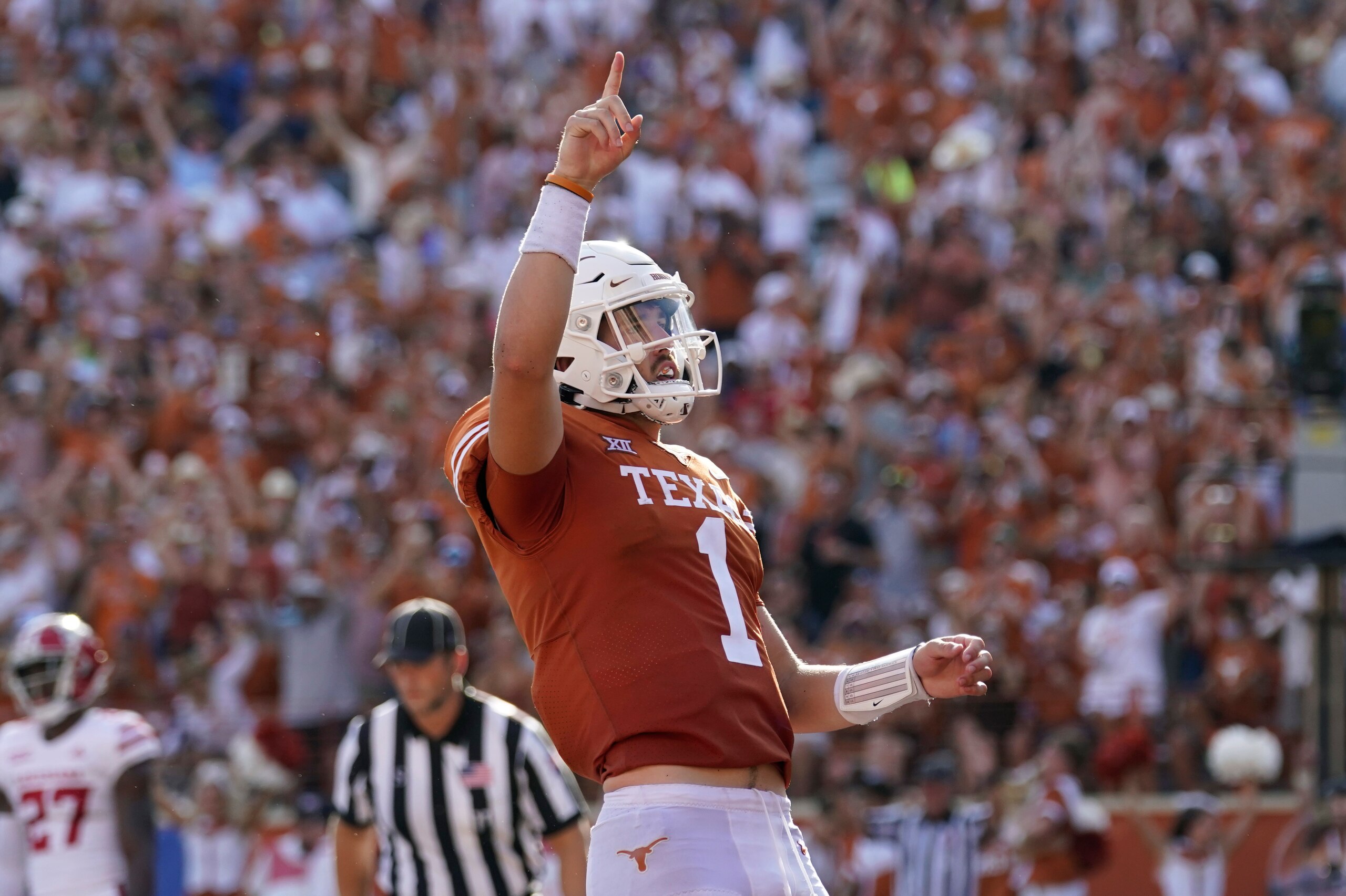 Texas QB Hudson Card