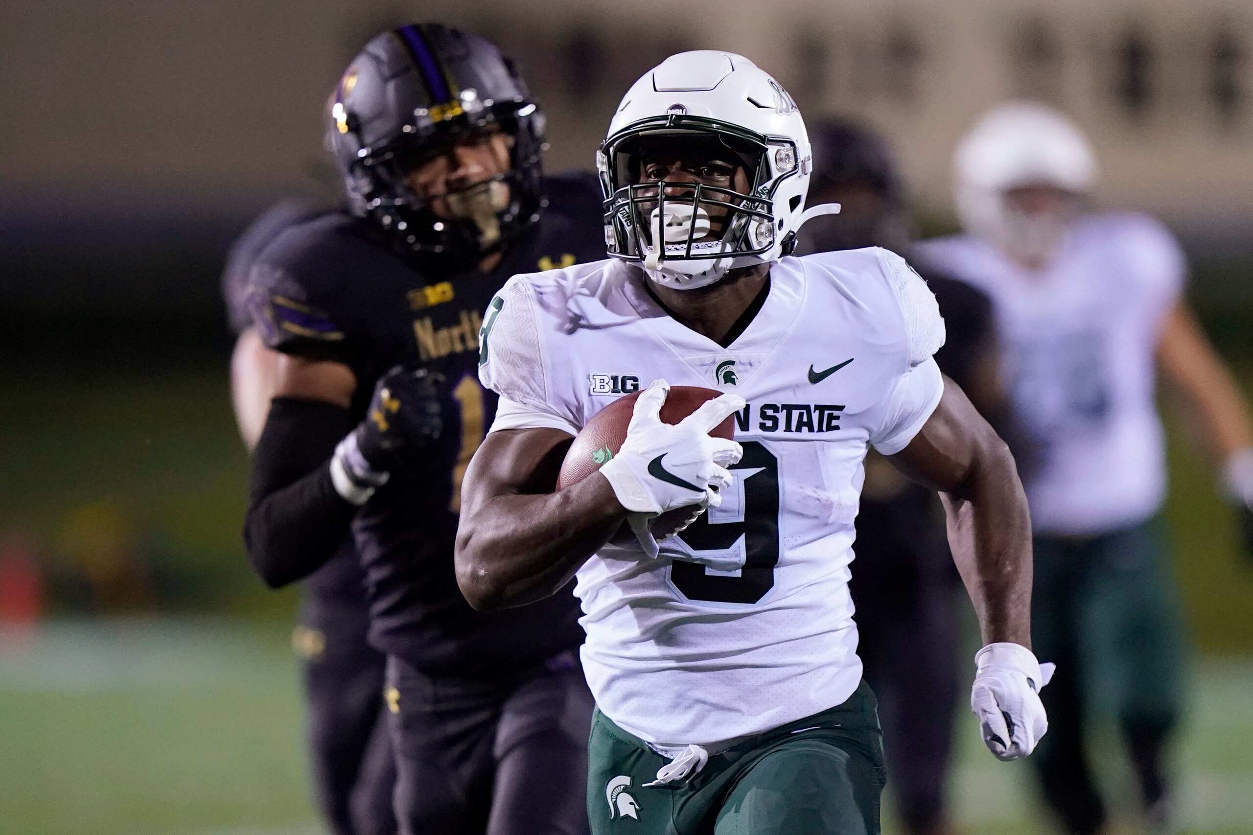 Kenneth Walker III