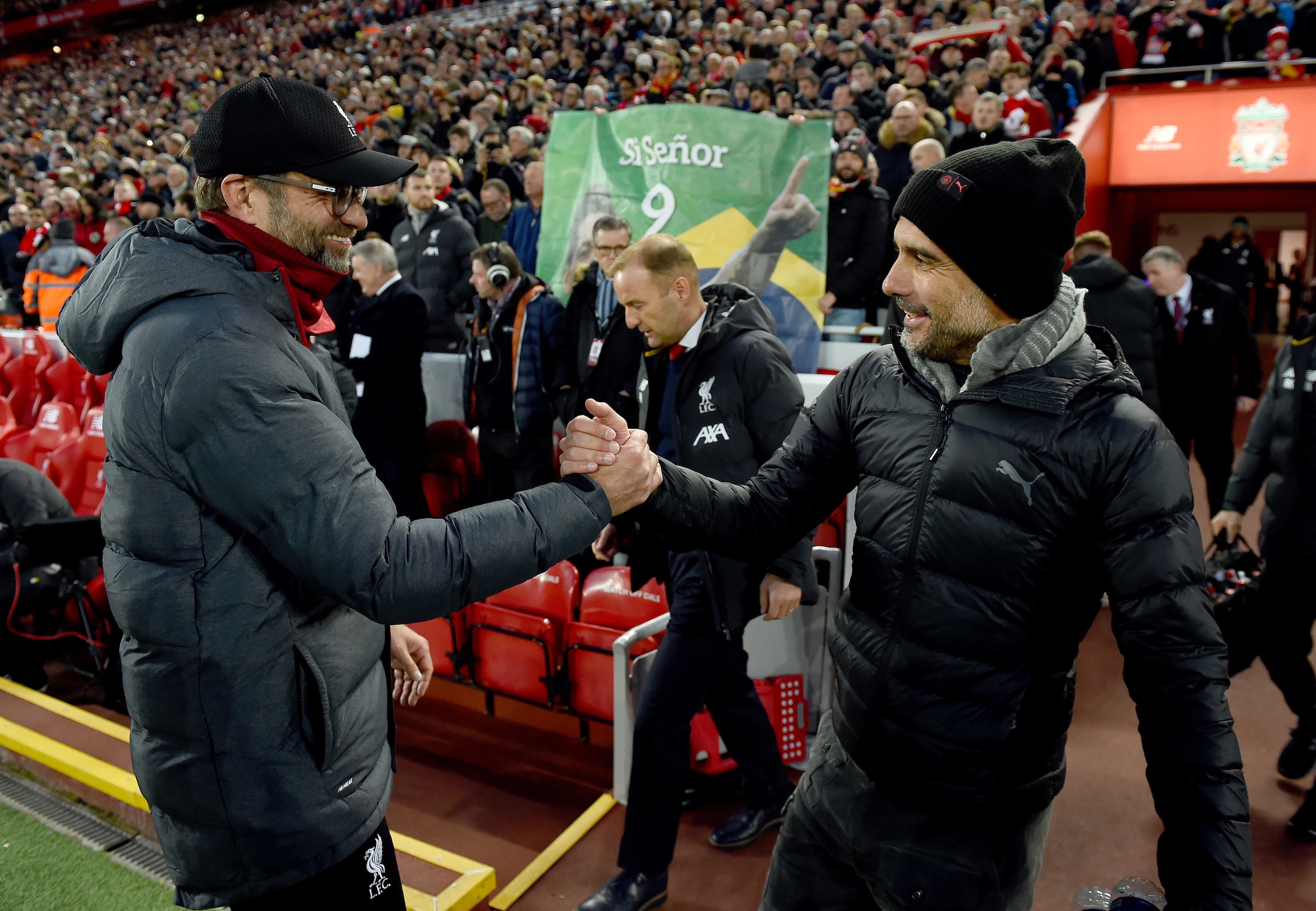 Look at the smiles, the mutual admiration