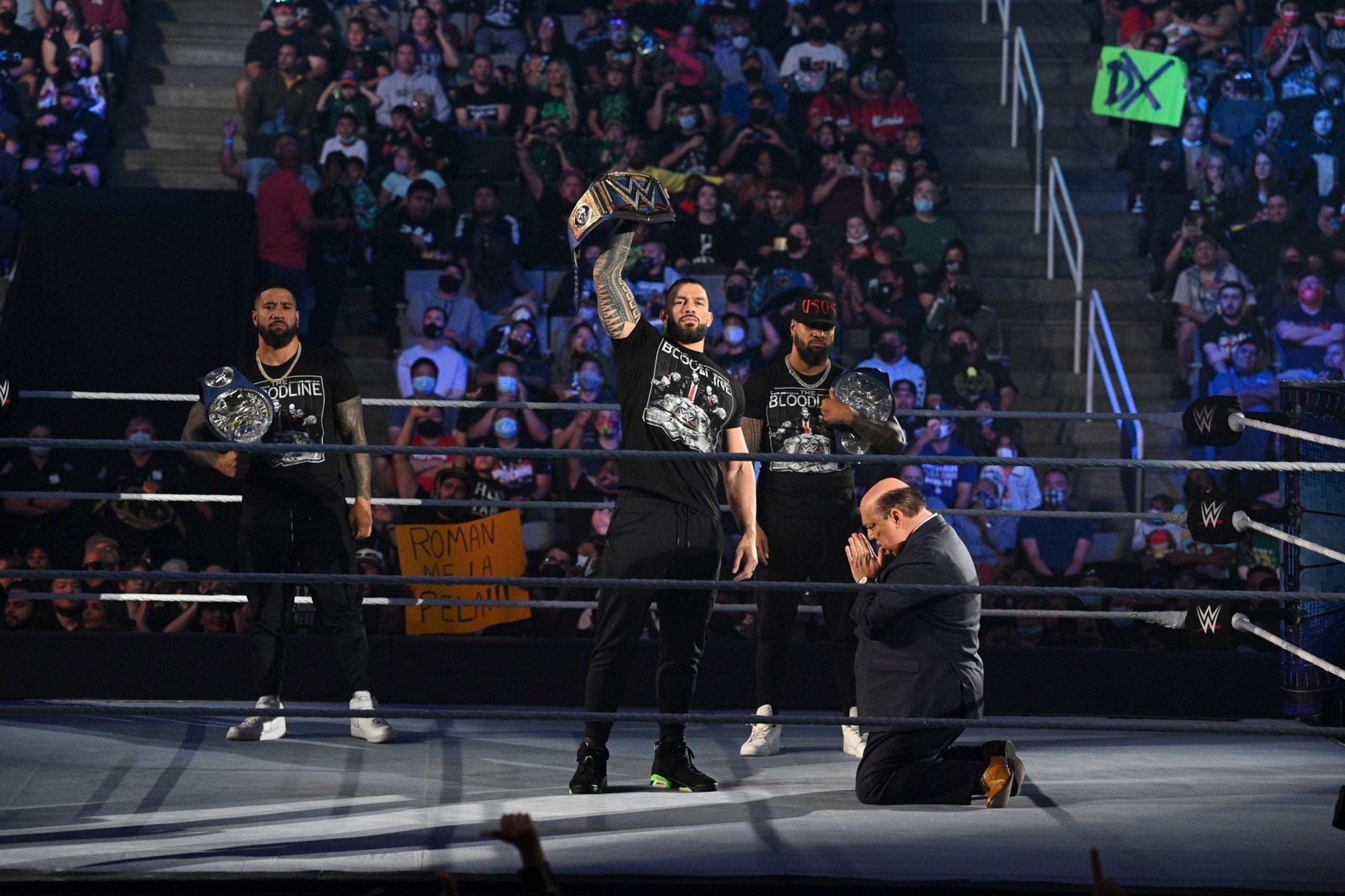 Universal champion Roman Reigns is at the head of the table and the top of the WWE mountain heading into a super-sized SmackDown.