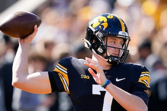 Iowa QB Spencer Petras