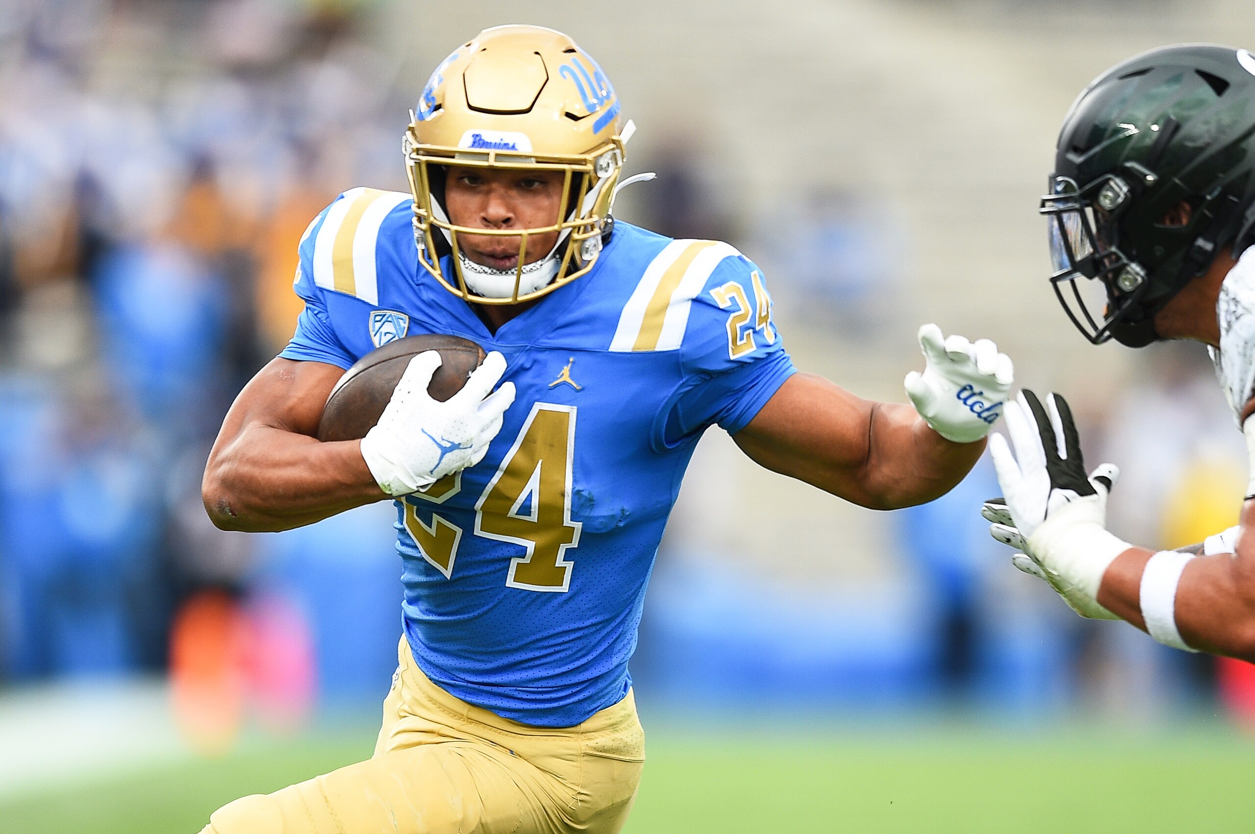 UCLA RB Zach Charbonnet