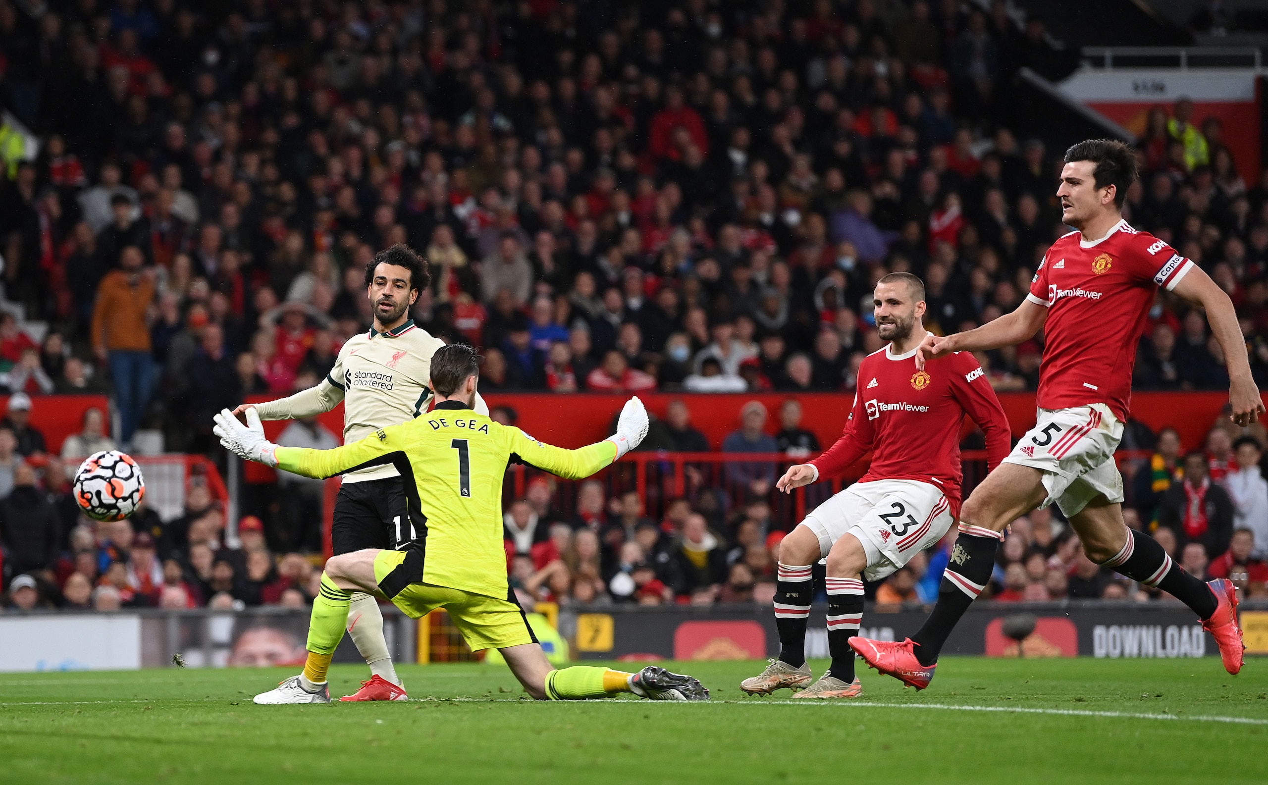 Been tough sledding for Harry Maguire and Luke Shaw recently.