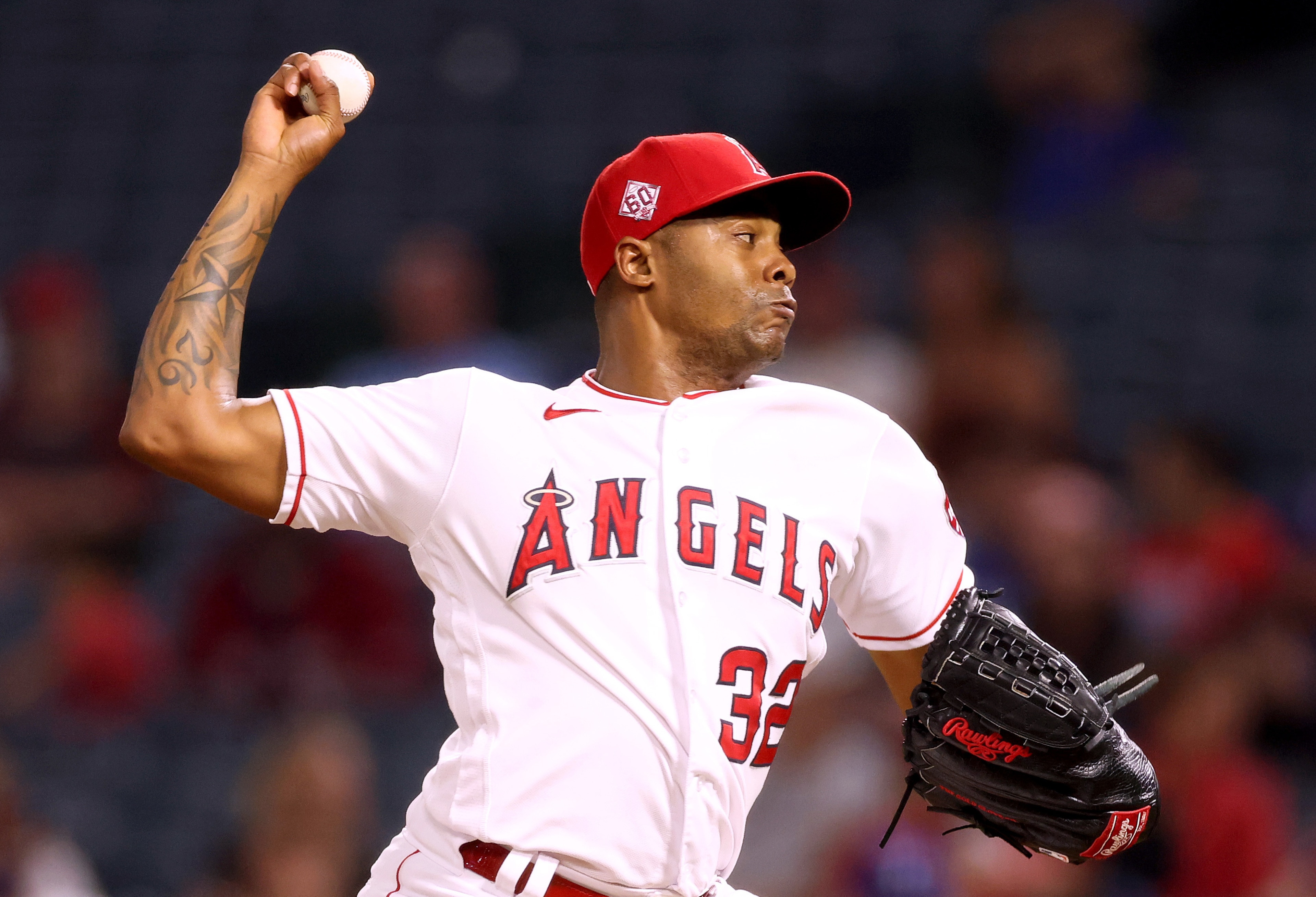 Raisel Iglesias Raisel Iglesias