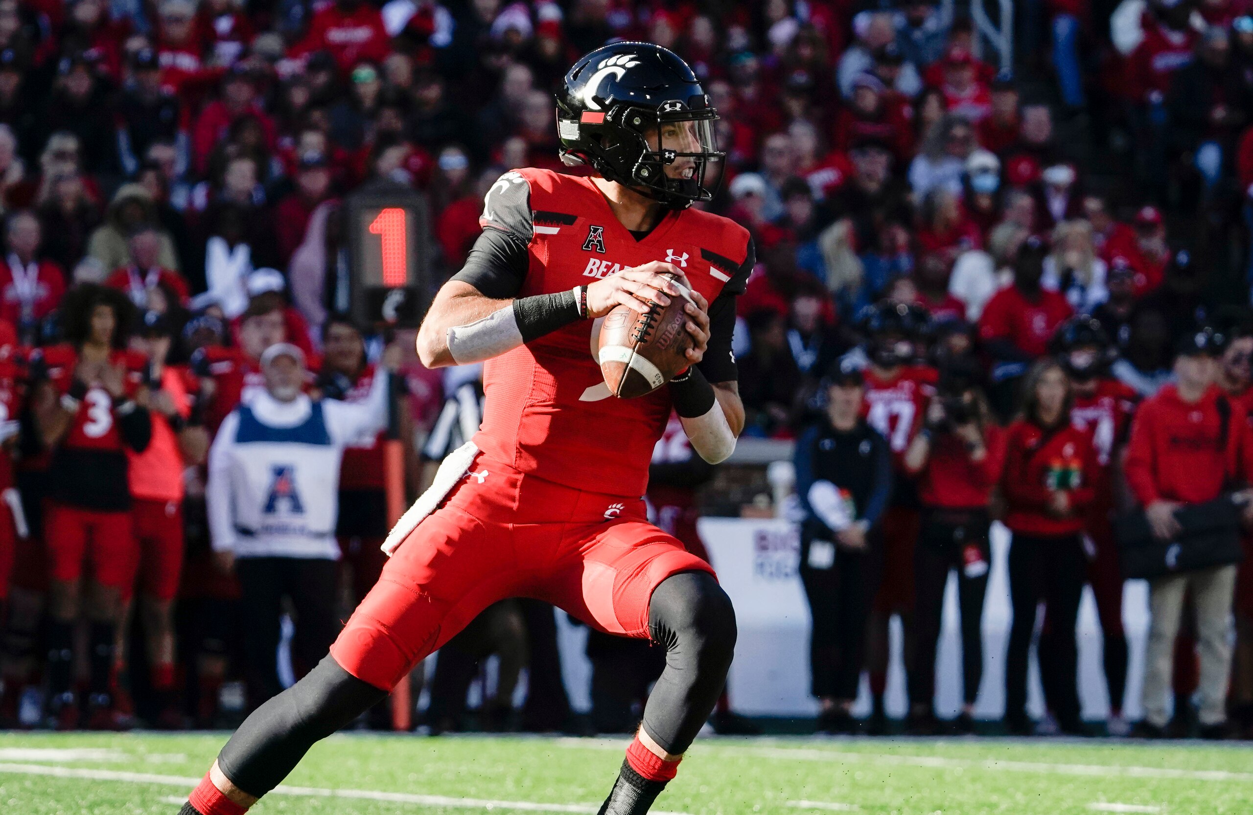 Cincinnati QB Desmond Ridder
