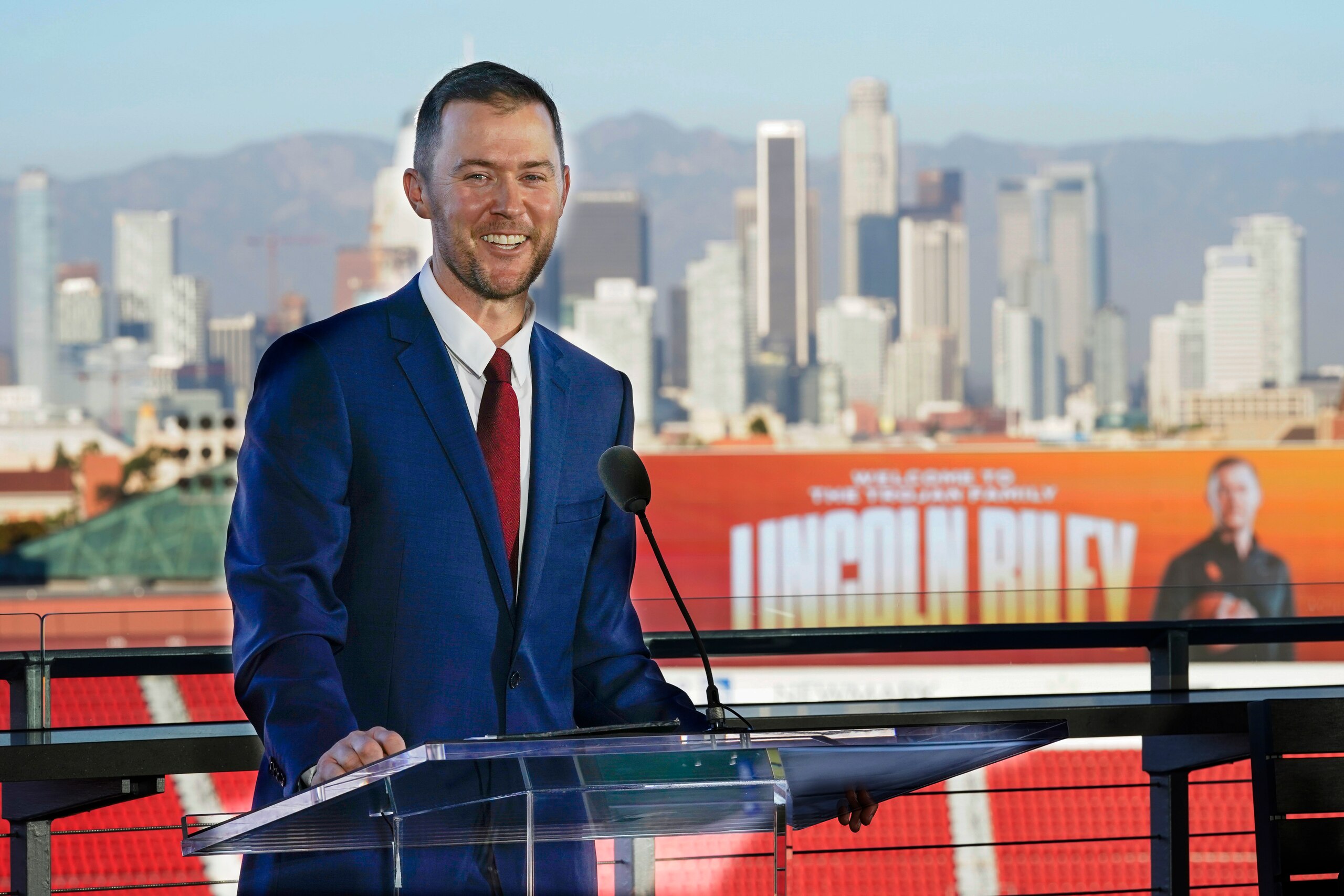 New USC head coach Lincoln Riley