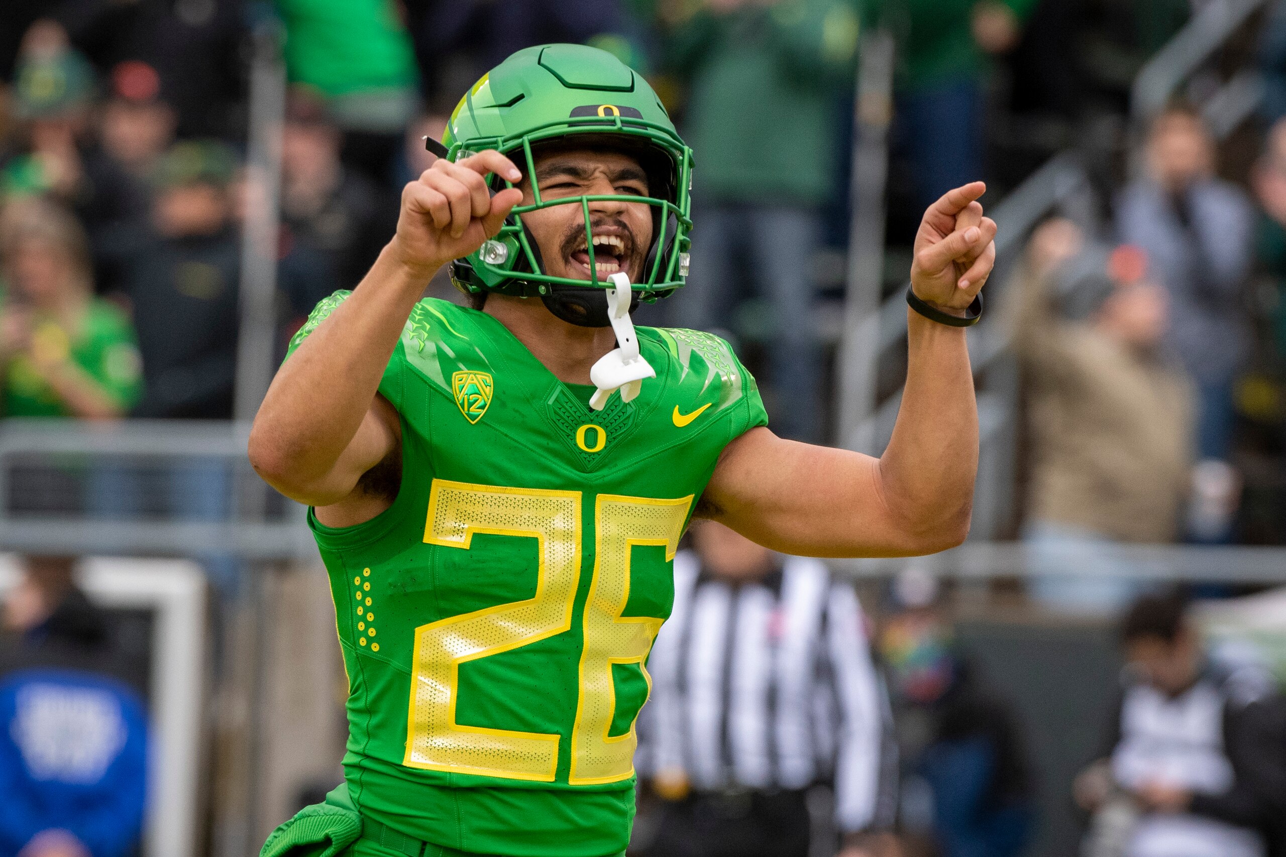 Oregon's Travis Dye