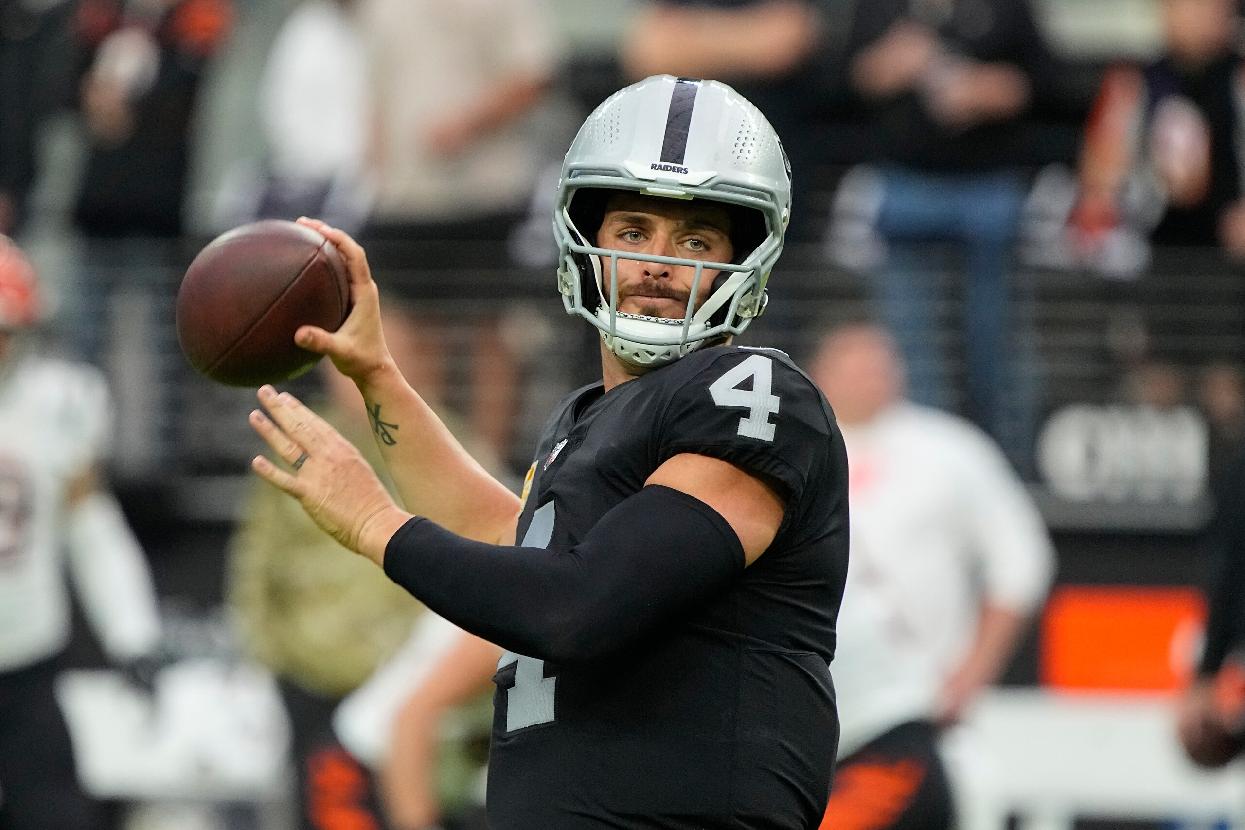 Las Vegas Raiders quarterback Derek Carr Las Vegas Raiders quarterback Derek Carr