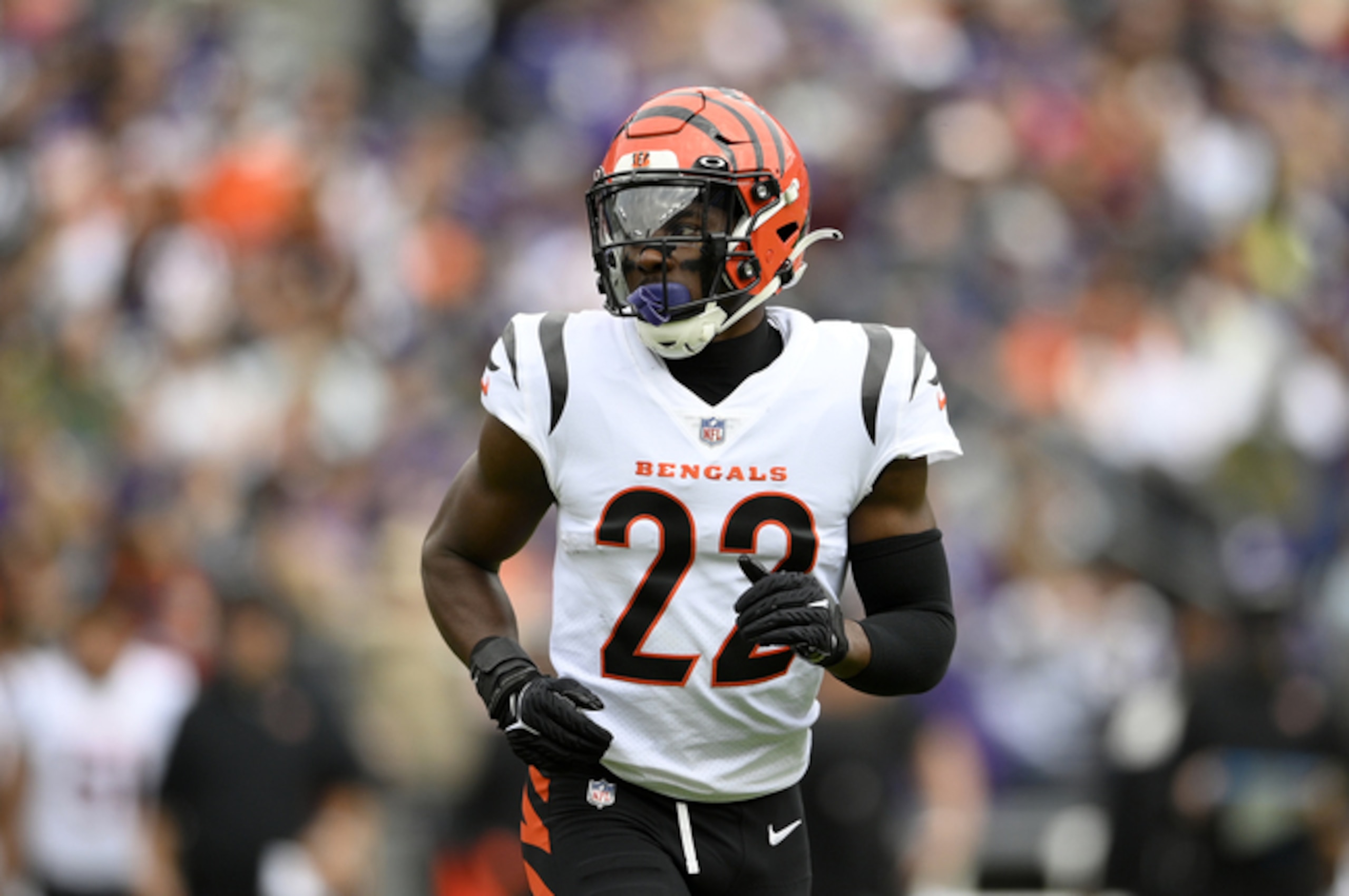 CB Chidobe Awuzie