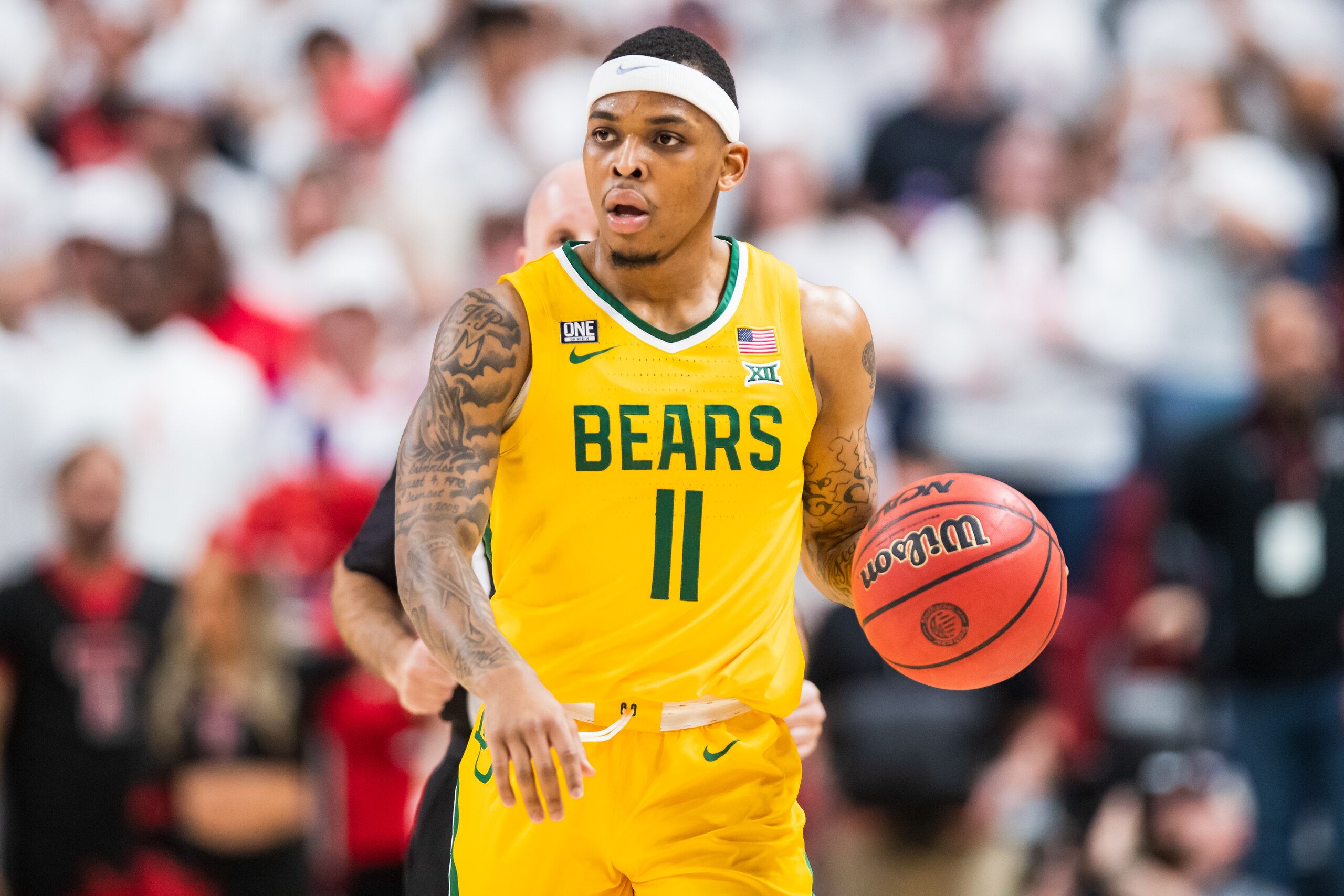Baylor's James Akinjo