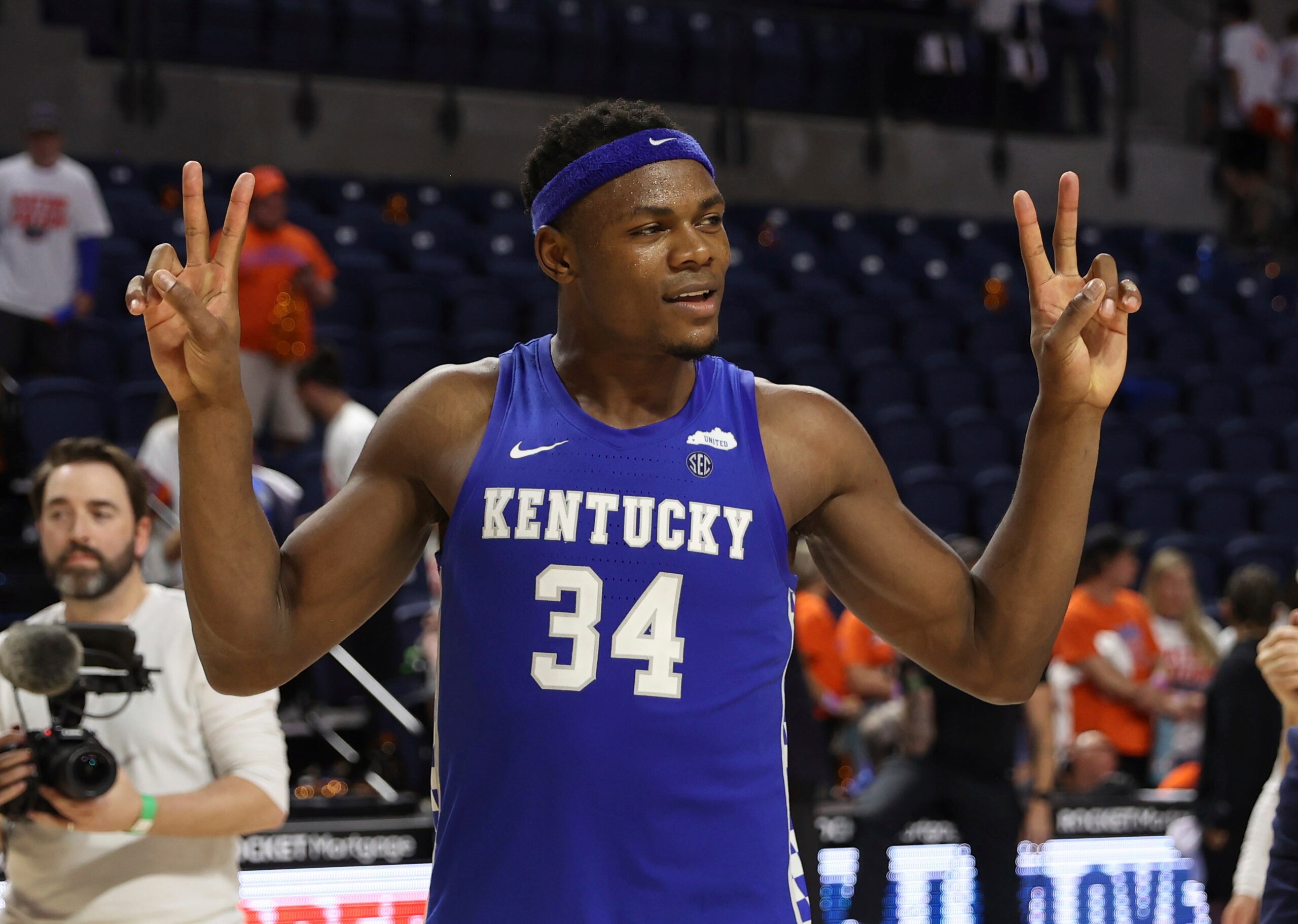 Kentucky's Oscar Tshiebwe