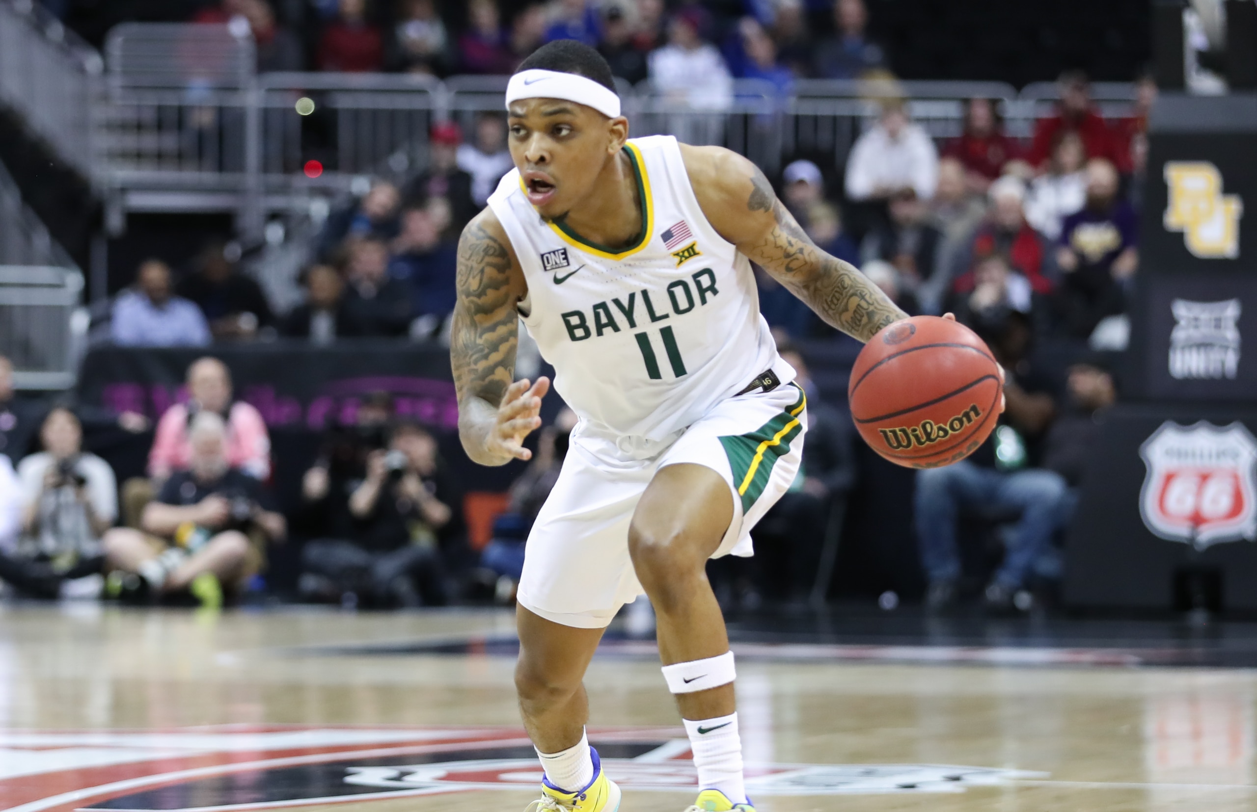 Baylor's James Akinjo Baylor's James Akinjo