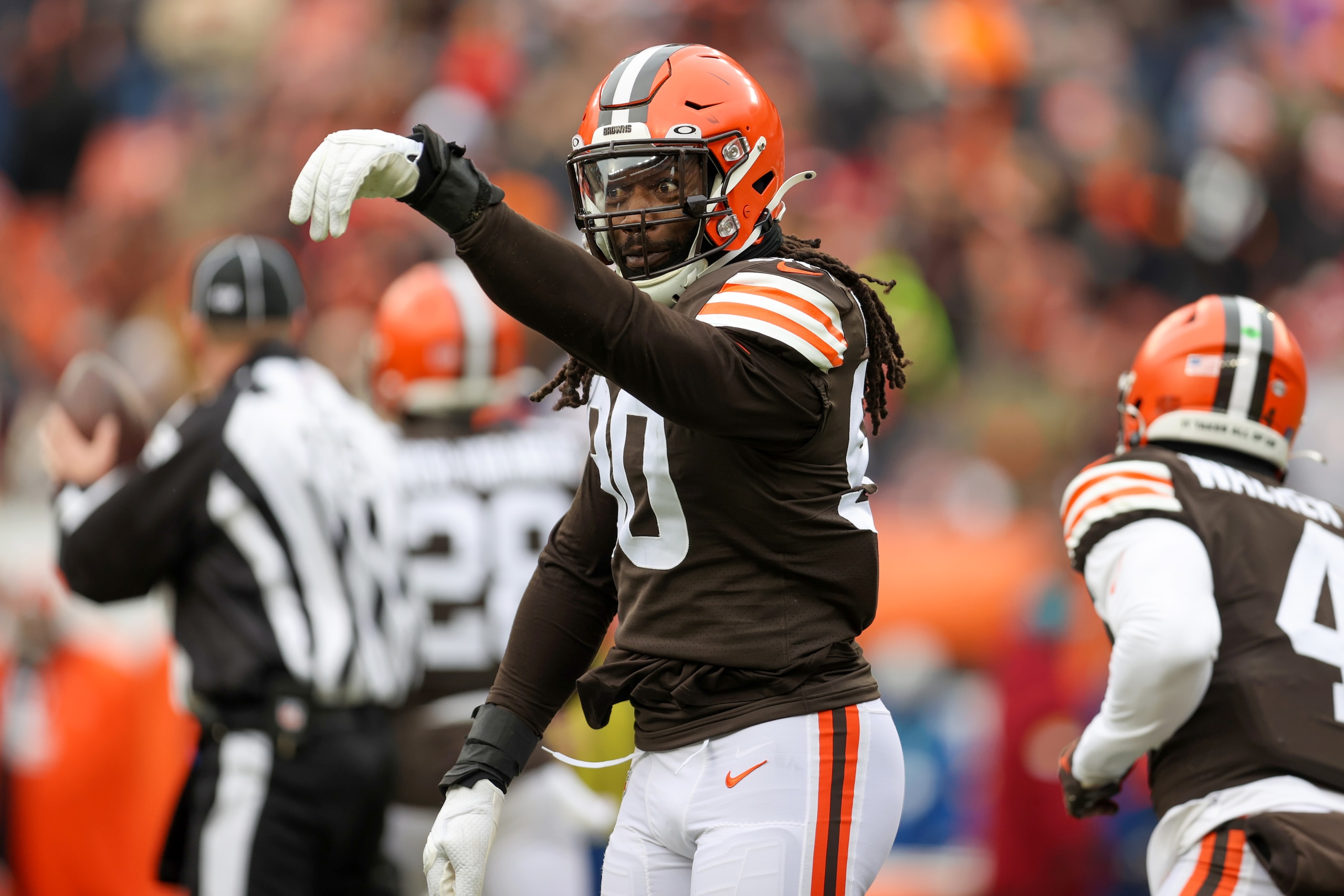Free-agent defensive end Jadeveon Clowney