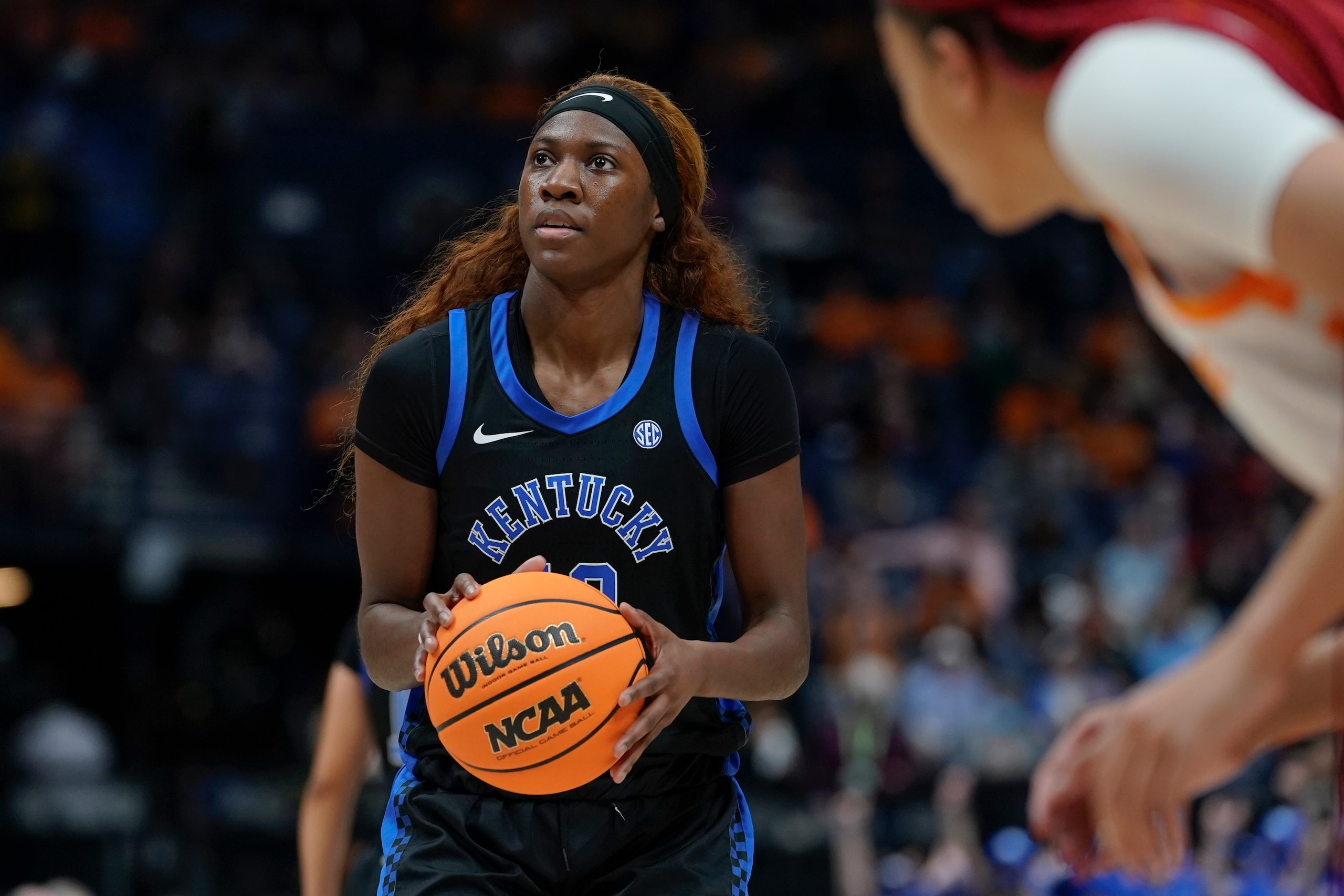 Rhyne Howard, Kentucky senior guard/wing.