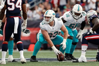 Miami Dolphins center Michael Deiter